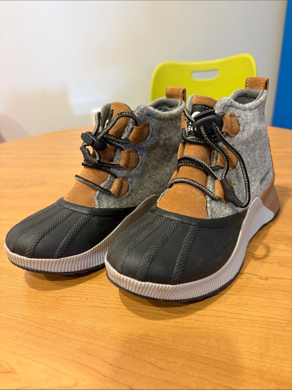 Sorel Kids Out N About Classic Waterproof Duck Boots in Gray, Brown and Black